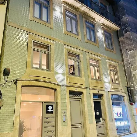 Apartament Encantador Na Batalha - - E