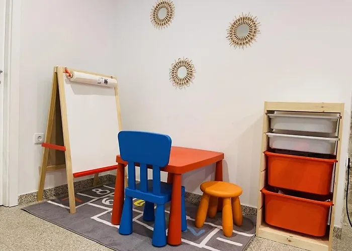 Apartmán Encantador Na Batalha - - E *