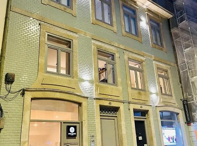 Apartmán Encantador Na Batalha - - E