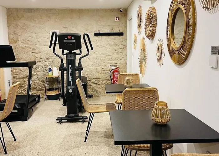 Apartmán Encantador Na Batalha - - E *