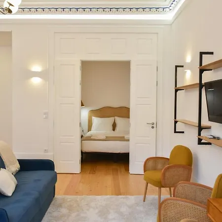 Encantador Na Batalha - - E *