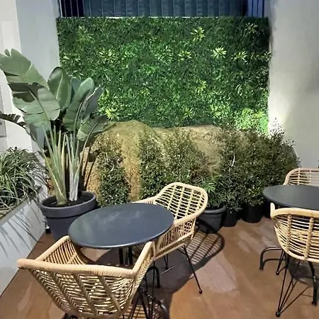 Apartamento Encantador Na Batalha - - E Porto